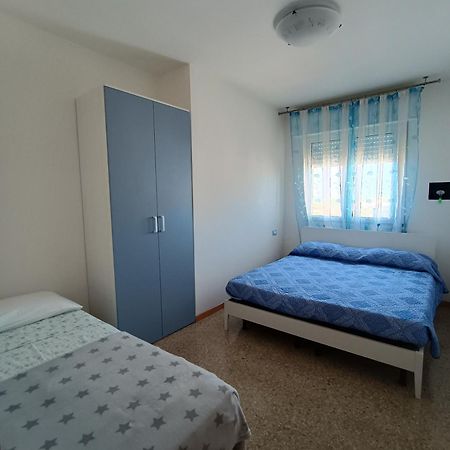 Comodo Appartamento A Pochi Metri Dal Mare Bibione Luaran gambar